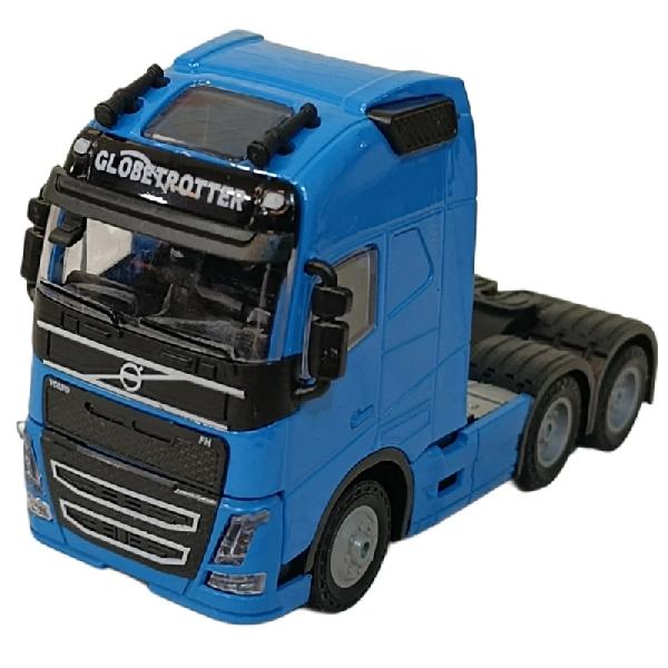 ماشین بازی مدل چراغ دار VOLVO FH طرح دو محور